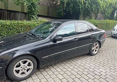 Mercedes-Benz C 180 Kompressor AVANTGARDE Avantgarde