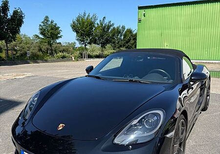 Porsche Boxster 718