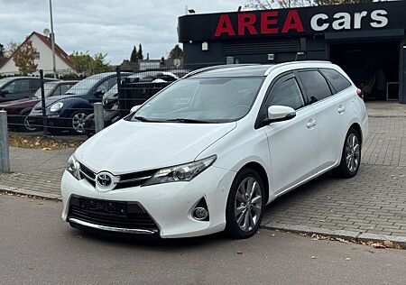 Toyota Auris Touring Sports Hybrid Life*PANO*NAVI*KAM*