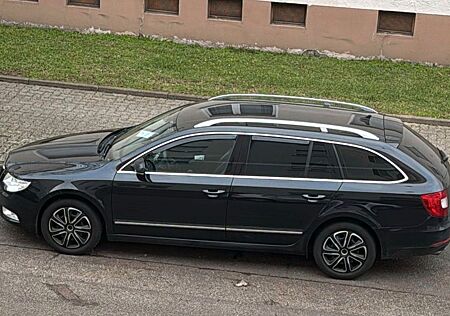Skoda Superb 2.0 TDI 125kW Elegance Combi Elegance