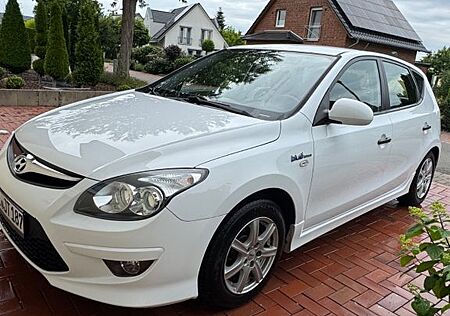 Hyundai i30 blue 1.4 Classic Classic