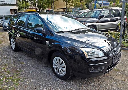 Ford Focus Turnier Style/TÜV/AU 10/2025