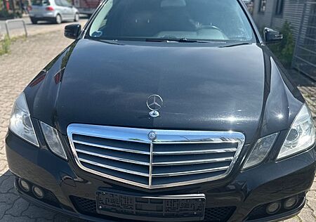 Mercedes-Benz E 200 E-Klasse T-Modell E200 CDI BlueEfficiency