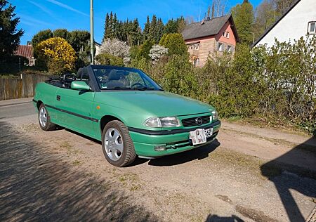 Opel Astra 1.6 Cabrio Bertone Edition Bertone Edition