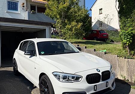 BMW 118i M-Paket / LED / Sitzheizung / TÜV NEU