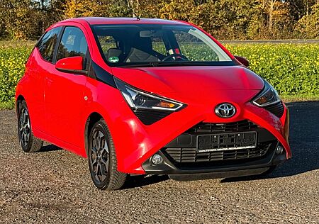 Toyota Aygo (X) -play connect 1.0 Klima Radio