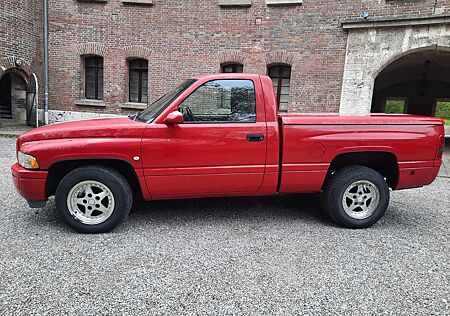 Dodge RAM SS/T Super Sport Truck