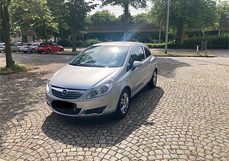Opel Corsa D 1.2 * 118000 KM - Klima - TÜV 03/2026