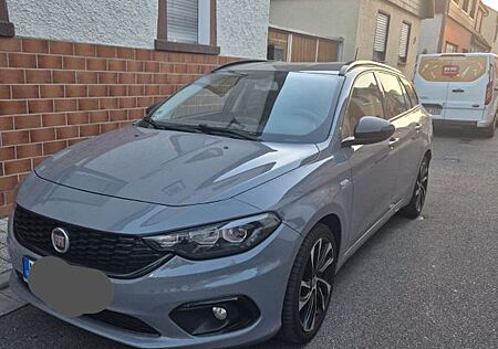 Fiat Tipo 1.4 T-Jet S-DESIGN S-DESIGN Service Neu..