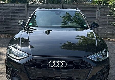 Audi A4 40 TFSI S tronic S line Avant S line