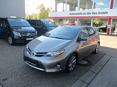 Toyota Auris Hybrid Life+,  Kamera, Klima, SHZ, PDC v+h