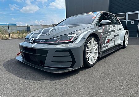 VW Golf Volkswagen GTI TCR SEQ Tracktool Rennwagen Engstler
