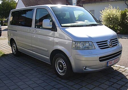 VW T5 Multivan Volkswagen T5 2,5TDI Multivan Atlantis,Klimaaut,StHzg,Leder