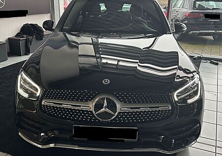 Mercedes-Benz GLC 300 de 4MATIC Autom., Hybrid, AHK