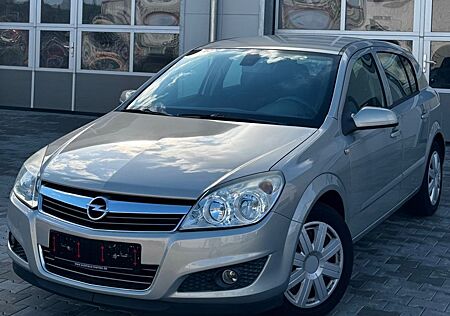 Opel Astra H Lim. Edition