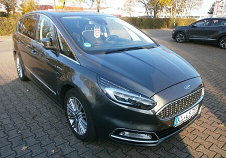 Ford S-Max Vignale