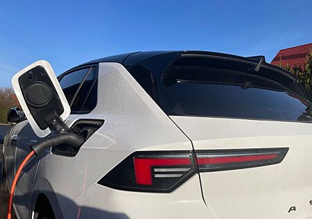 Opel Astra 1.6 Plug-In-Hybrid 133kW GS Auto GS