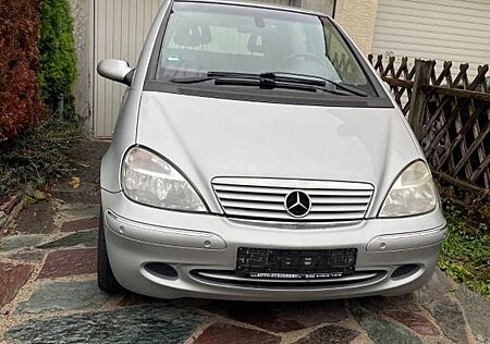 Mercedes-Benz A 140 AVANTGARDE Lang Avantgarde