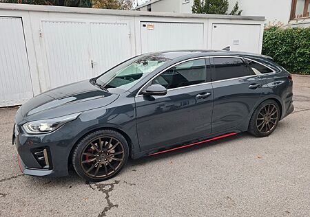 Kia Pro_ceed ProCeed 1.6 T-GDI GT 8Fach/Dachträger/AHK/Klima