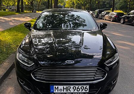 Ford Mondeo 2,0 TDCi Bi-Turbo Titanium PowerShift...