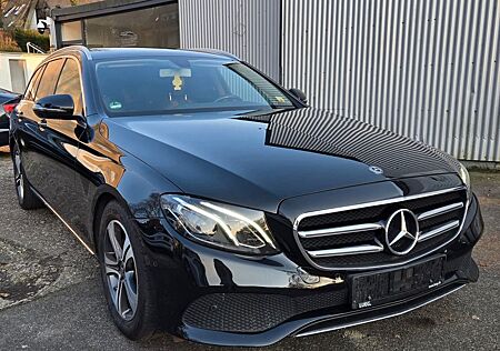 Mercedes-Benz E 200 E200d T-Modell - MBUX/KAMERA/8-fach/ HU neu