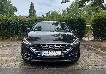 Hyundai i30 1.5 T-GDI Hybrid Prime DCT Prime