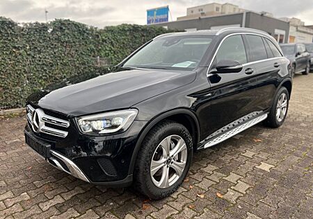 Mercedes-Benz GLC 300 d 4Matic LED*FACELIFT*I-PAKET HE*1.HAND