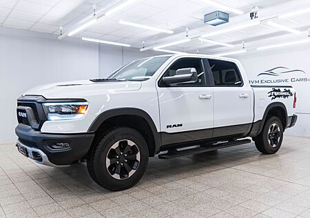 Dodge RAM 1500 REBEL 5,7L CARPLAY KAM AHK M+S TEMPOMAT