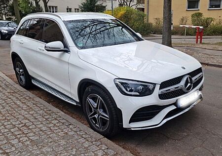 Mercedes-Benz GLC 220 d AMG .4MATIC +GARANTIE. TOP ZUSTAND