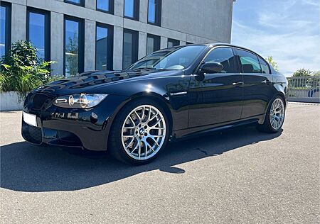 BMW M3 E90 DKG COMP. DRIVERS BRD EZ