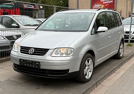 VW Touran Volkswagen Trendline