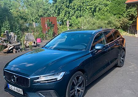 Volvo V60 T6 Recharge AWD Geartronic Inscription R...