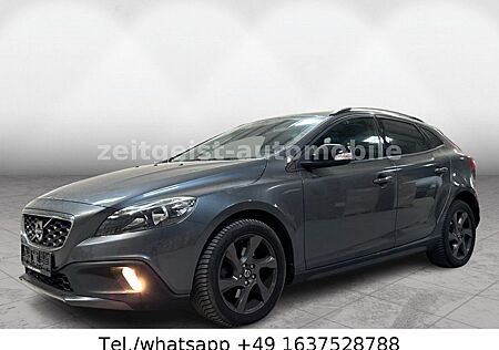 Volvo V40 CC V40 Cross Country D2*LEDER*TÜV & SERVICE NEU*