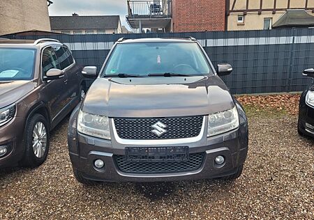 Suzuki Grand Vitara 2.4 Club