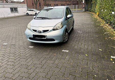 Toyota Aygo (X) Aygo (X) 1,0 City City