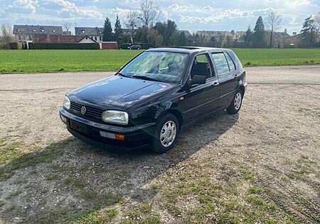 VW Golf Volkswagen 1.6 CL Gepflegt TÜV Schiebedach ELK.Fenster