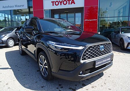 Toyota Corolla Cross Hybrid 2.0 VVT-i 4x4 Teamplayer