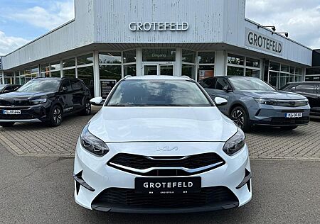 Kia Cee'd Sportswagon MHEV Automatik + Rückfahrkame
