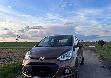 Hyundai i10 1.2 FIFA World Cup Edition FIFA World Cu...