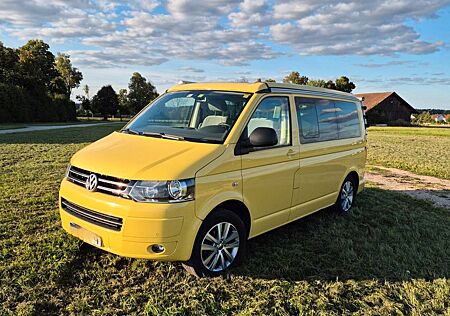 VW T5 California Volkswagen Beach