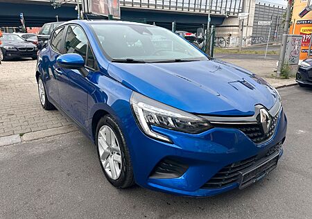 Renault Clio TCe hybrid X-tronic Zen