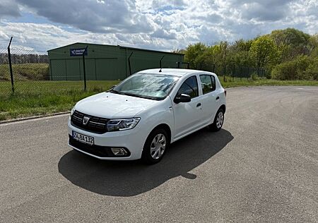 Dacia Sandero SCe 75 Essential Essential