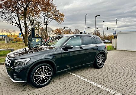 Mercedes-Benz GLC 250 d 4MATIC AMG Line Panorama Leder 360*