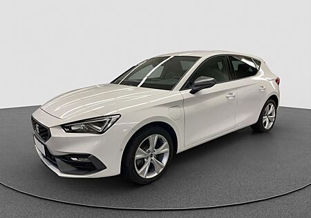 Seat Leon 1.4 TSI DSG e-Hybrid FR KAMERA LED NAVI
