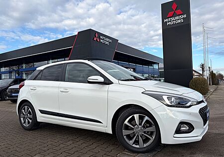 Hyundai i20 1.0 M/T 120 PS *Navi*SHZ*LHZ*Kamera*Pano