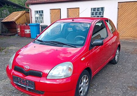 Toyota Yaris 1.0 linea eco eco