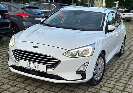 Ford Focus 1.5TDCi B&Q KeyLess Kamera StandH. AHK PDC