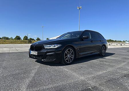 BMW 540i xD M Sport Laser HuD Komfort Nappa