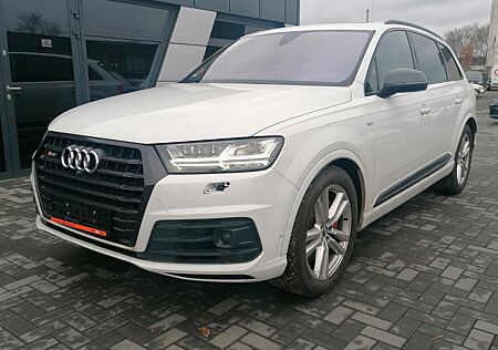 Audi SQ7 4.0 TDI quattro MATRIX/PANO/VIRTUAL/BOSE/AHK