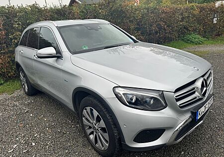 Mercedes-Benz GLC 350 e 4MATIC AMG Line Autom. AMG Line